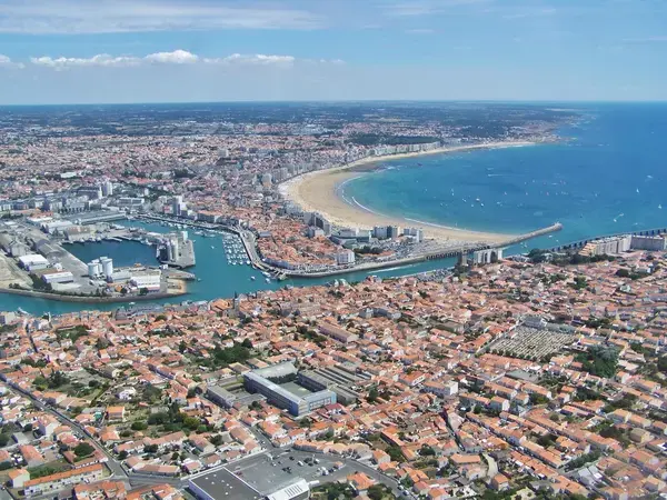 Abri Piscine Télescopique Achat abri de piscine Les Sables-d'Olonne