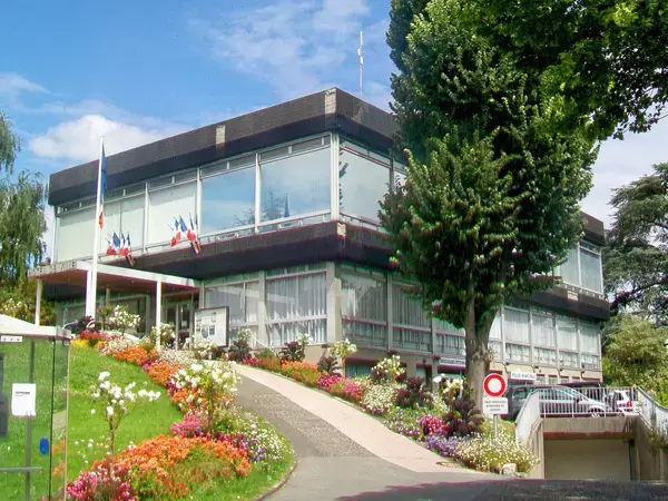 Abri Piscine Télescopique Achat abri de piscine Saint-Brice-sous-Forêt