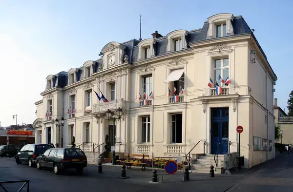 Abri Piscine Télescopique Achat abri de piscine Saint-Leu-la-Forêt